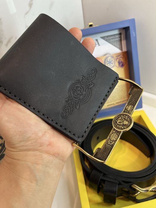 Подарунок для чоловіка, гаманець шкіра та латунь клямпа