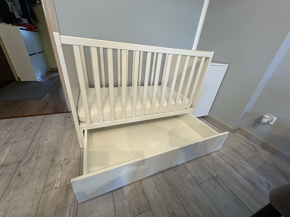 Łóżeczko Ikea Sundvik z szufladą