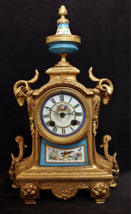 Чудова пара  Sitzendorf. Античне дзеркало, годинник і ваза