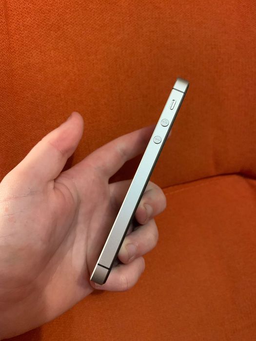 Всі Сім-Карти! IPhone SE 64gb IOS 16 Neverlock Айфон СЄ Неверлок