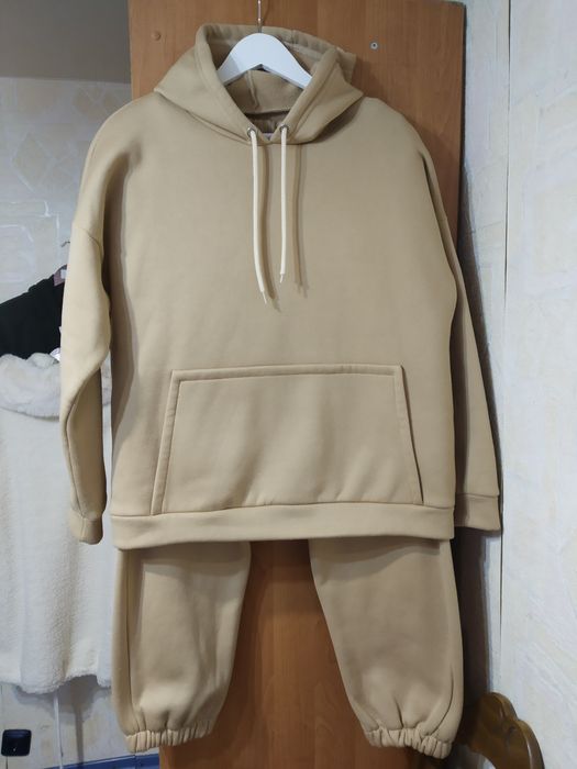 Костюм женский прогулочный