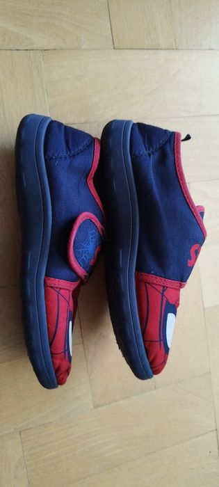 Kapcie Spiderman 32
