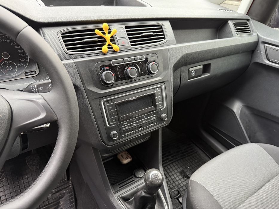 Продам Volkswagen Caddy 2015 (1.6 TDI)