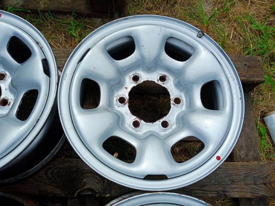 6/139.7 r15 Toyota Диски Металеві
