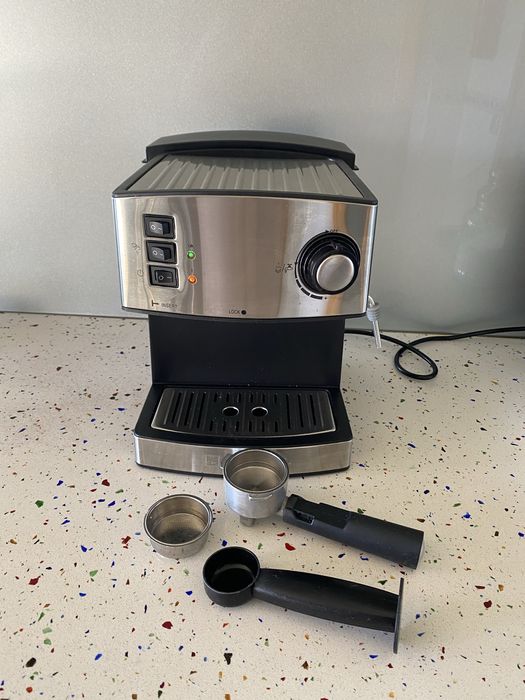 Maquina cafe clatronic c/garantia