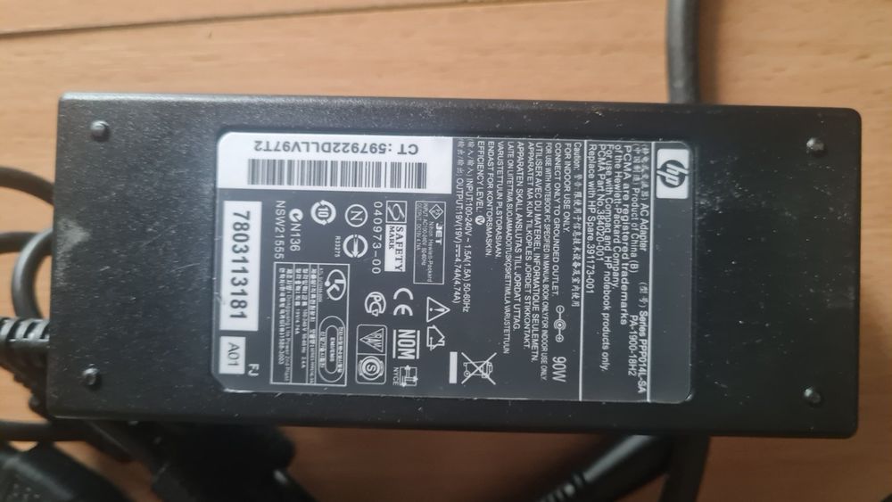 Ноутбук ігровий i7 HP elitebook 2570p 8 гігабайт компактний ємна батар