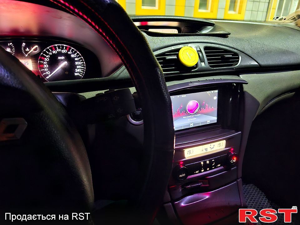 Продам Reno Laguna 2 2002 1.8 88kw