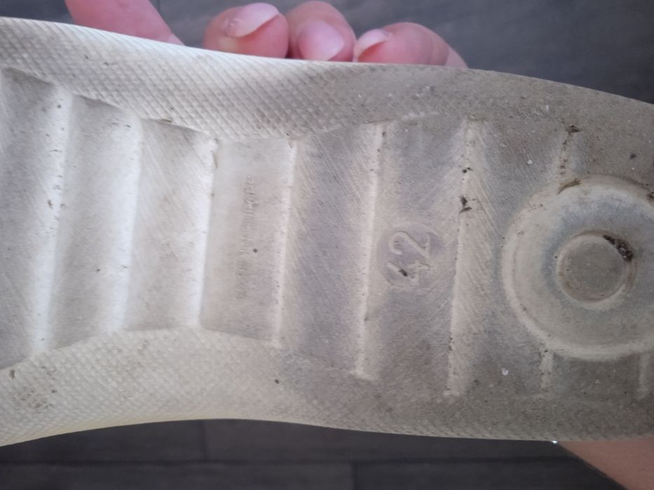 Сабо женские кожаные бело- молочные