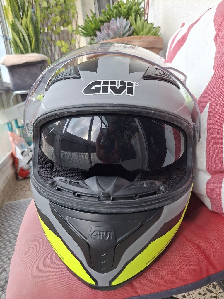 Capacete de mota