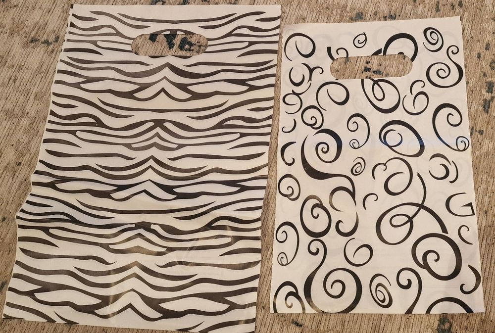 Sacos plasticos - 2 tamanhos