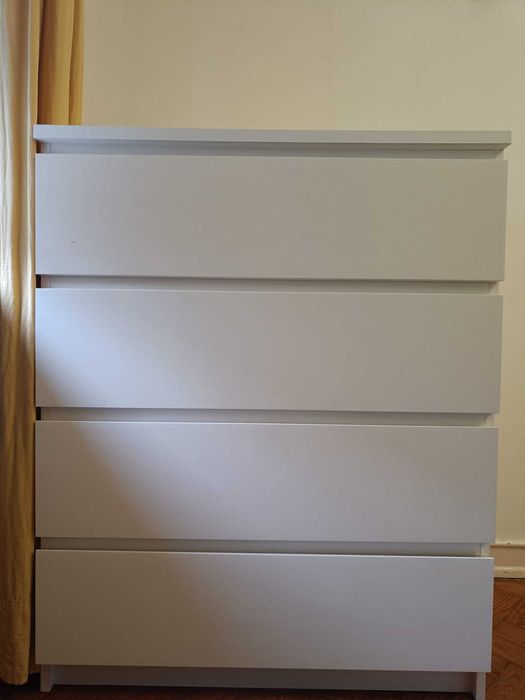 Venda de Recheio de Casa - Quarto