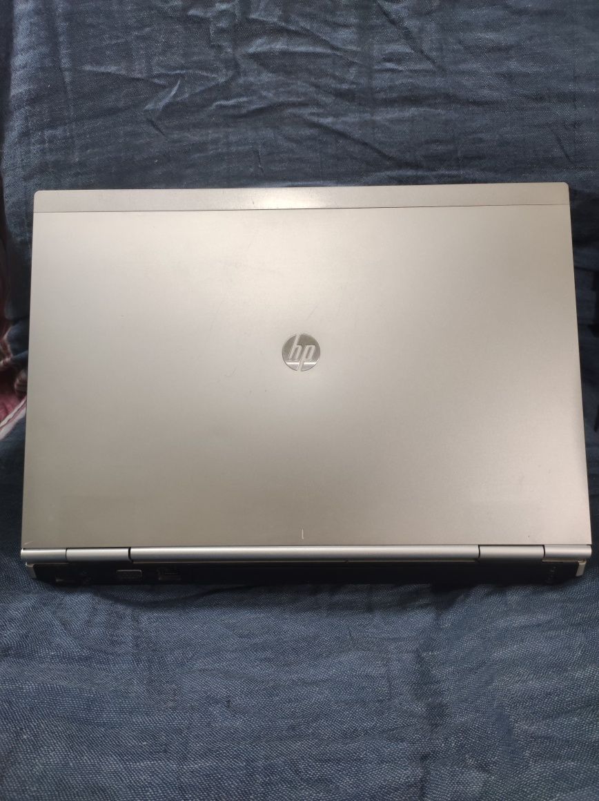 Ноутбук HP Elitebook 8460p. i5-2520/Ram 6gb/Hdd 500gb + SSD 120gb