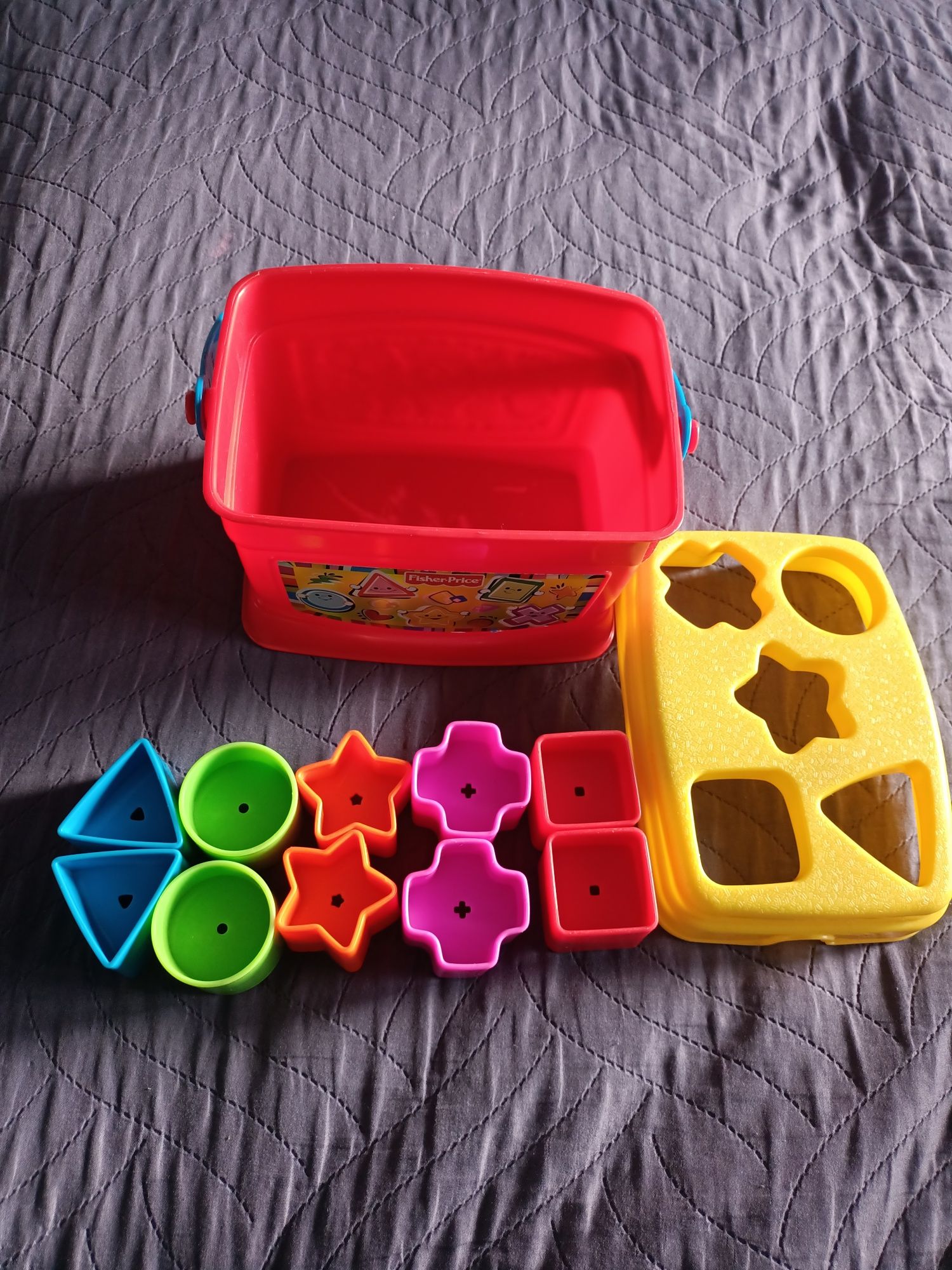 Fisher Price sorter kształtów + gratis