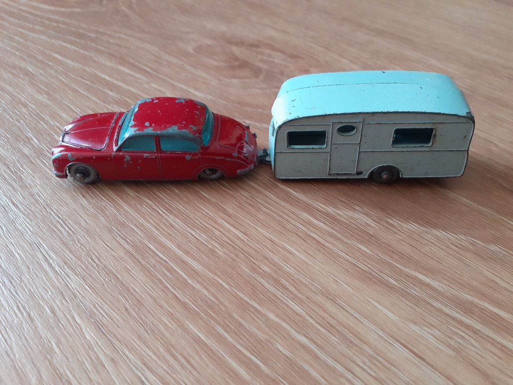 Duas miniaturas antigas Lesney