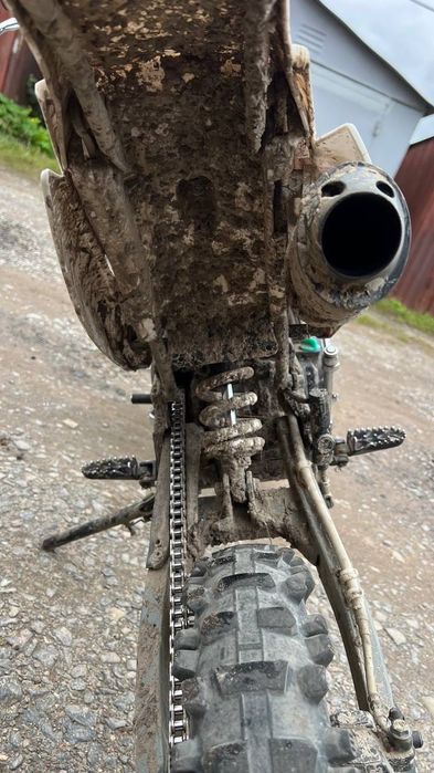 Кросовий мотоцик бсє 125