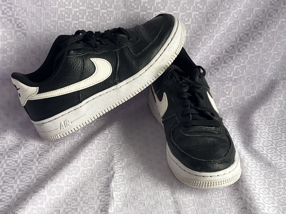 Nike air force 1 low buty oryginalne r 37,5