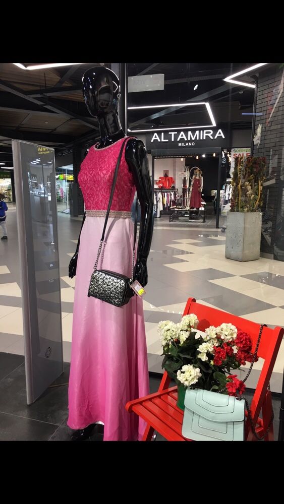 Выпускное нарядное платье розовое с, м
