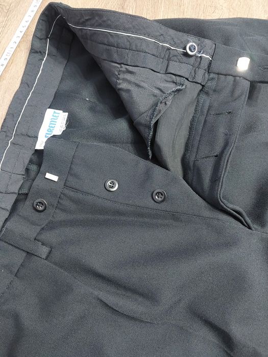 Spodnie reprezentacyjne gabardyna policja  czarne jak nowe