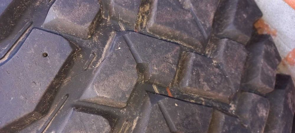 Резина для бездорожья  з дисками  HANKOOK DynaPro MT 33-12.50 r15LT