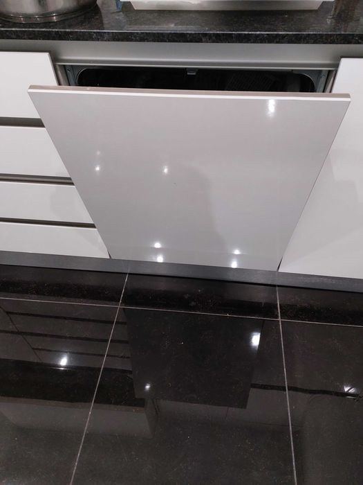 Móvel cozinha + electrodomésticos novos