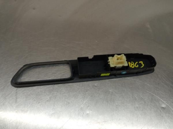 Comando / botão / interruptor vidros frente direito RENAULT Clio IV (B