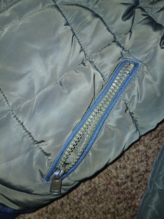 Куртка тепла на хлопчика, розмір 140