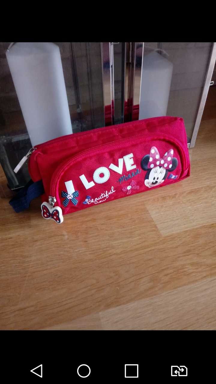 Czerwony piórnik szkolny Disney Myszka Minnie materiałowy  na suwak