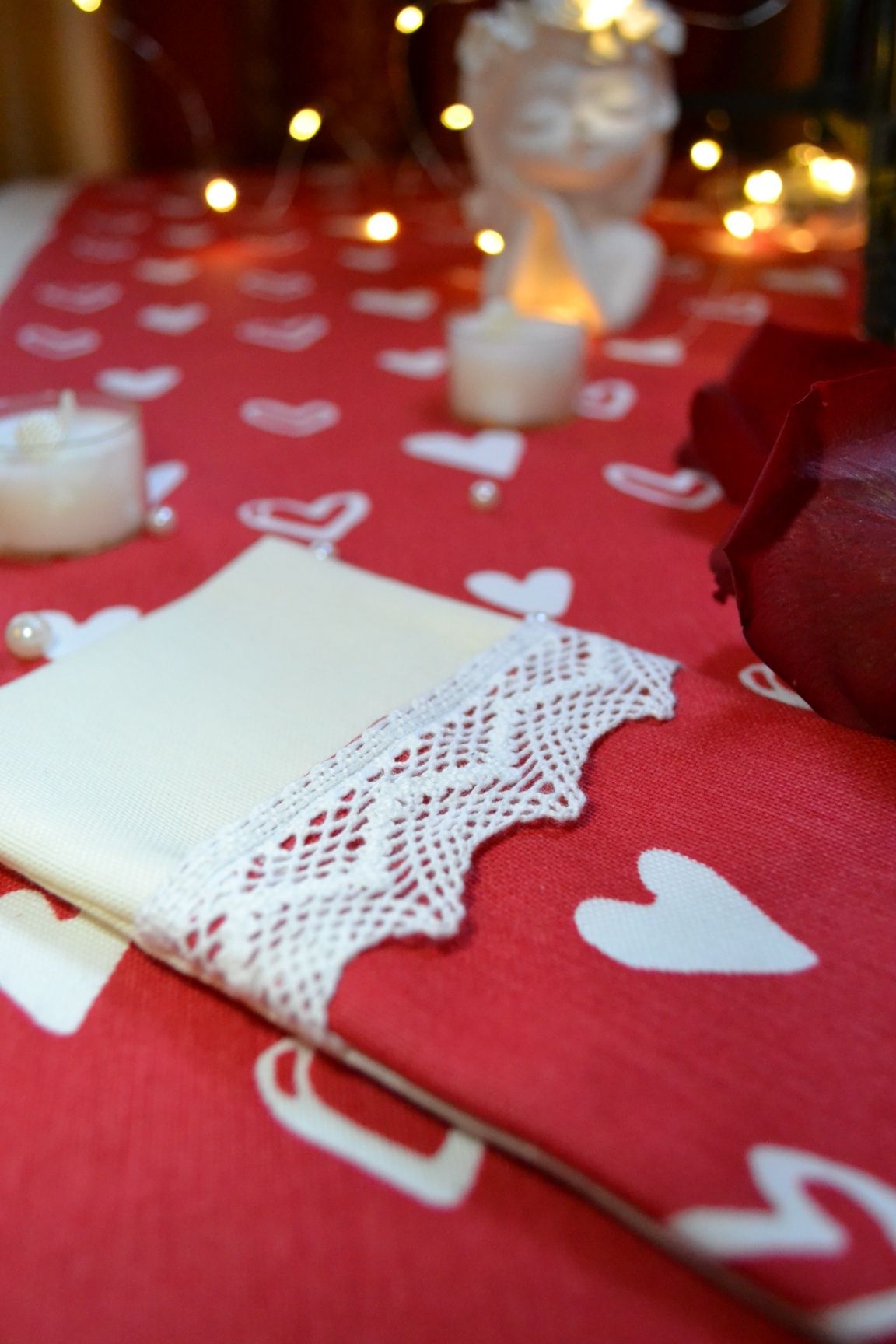 Скатертинка - доріжка Набір до дня Святого Валентина з сердечками