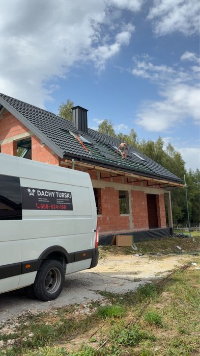 Budowa dachow Wymiana pokryc dachowych konstrukcje dachow dekarz