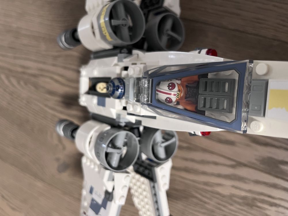 LEGO Star Wars 75301 Myśliwiec X-Wing Luke’a Skywalkera