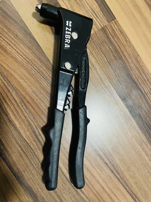 Заклепочник для заклепок и гаек Wurth ZEBRA 2.4-4.0