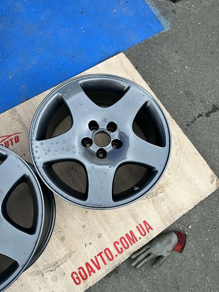 Goauto диски Audi TT 5/100 r17 et35 9j dia57.1 в чудовому стані як нов