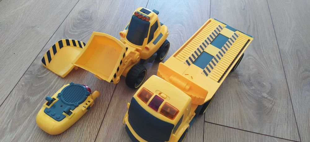 Samochody ciężarowe na pilota sterowane