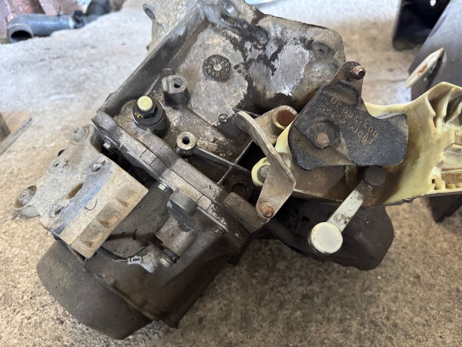 Caixa de Velocidades Peugeot 208 Citroen C3 / DS3 1.6 HDI 20DP77