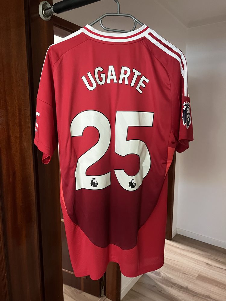 Camisola Manchester United Manuel Ugarte