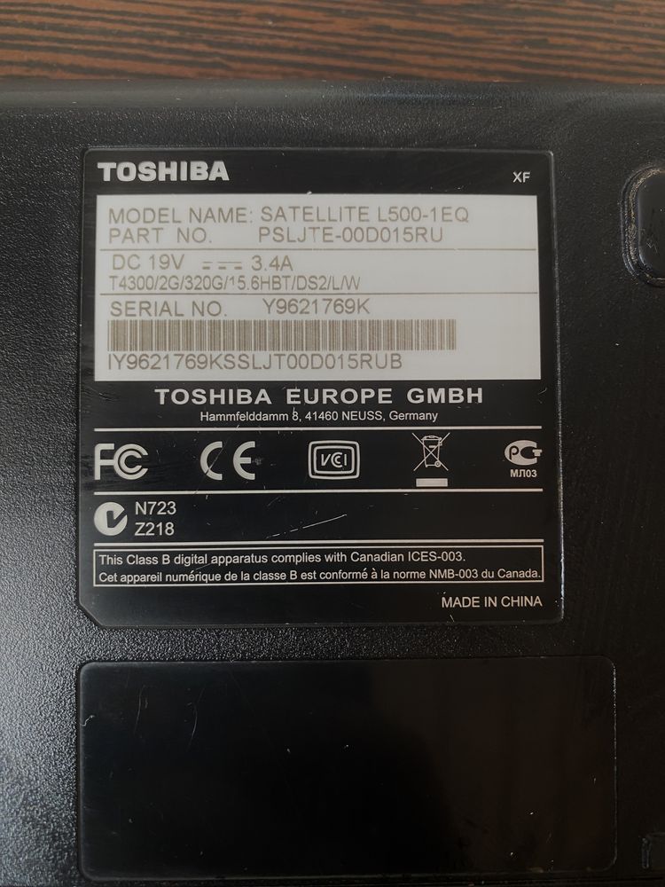 Toshiba Satellite L500 - 1EQ ноутбук