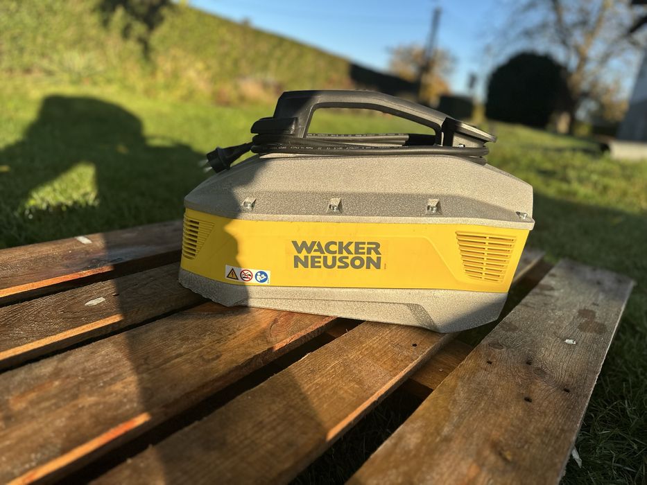 Elektroniczna Przetwornica Częstotliwości  WACKER NEUSON FUH 35/2/042