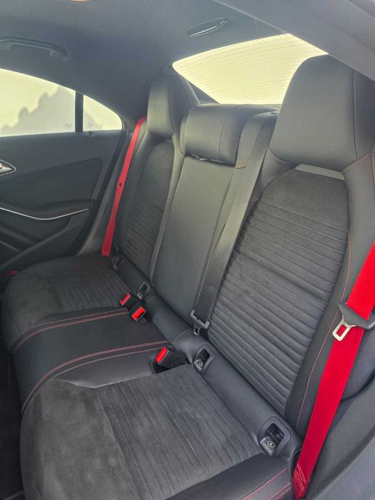 Mercedes-Benz CLA 45 AMG 4Matic