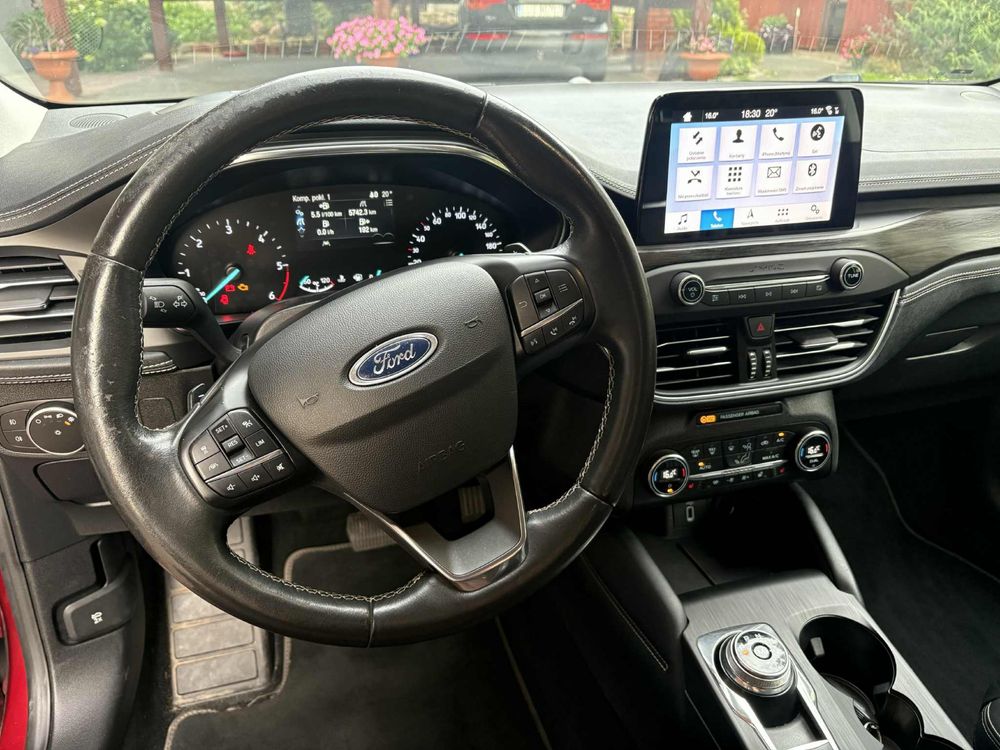 Ford Focus vignale 1.5TDCI 120km automat