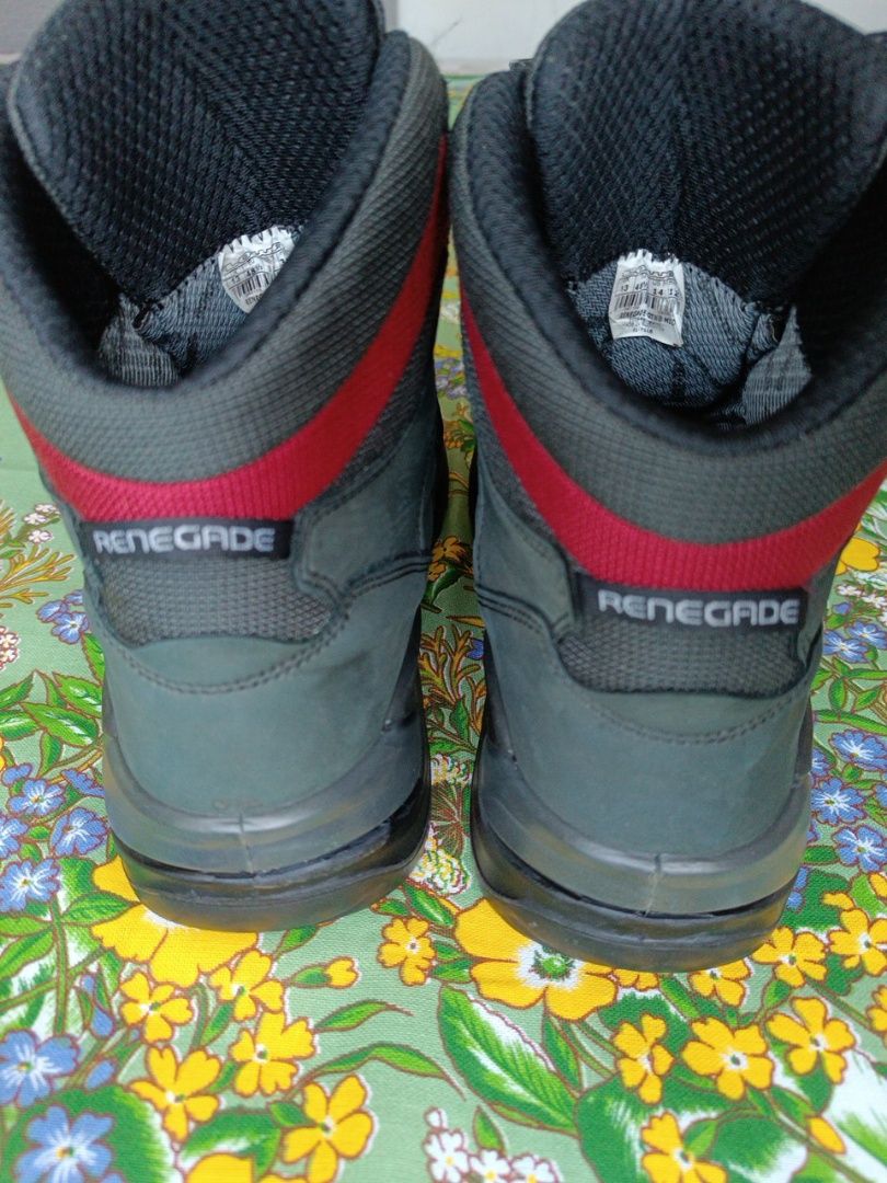 Черевики трекінгові Lowa Renegade Gore-Tex.
