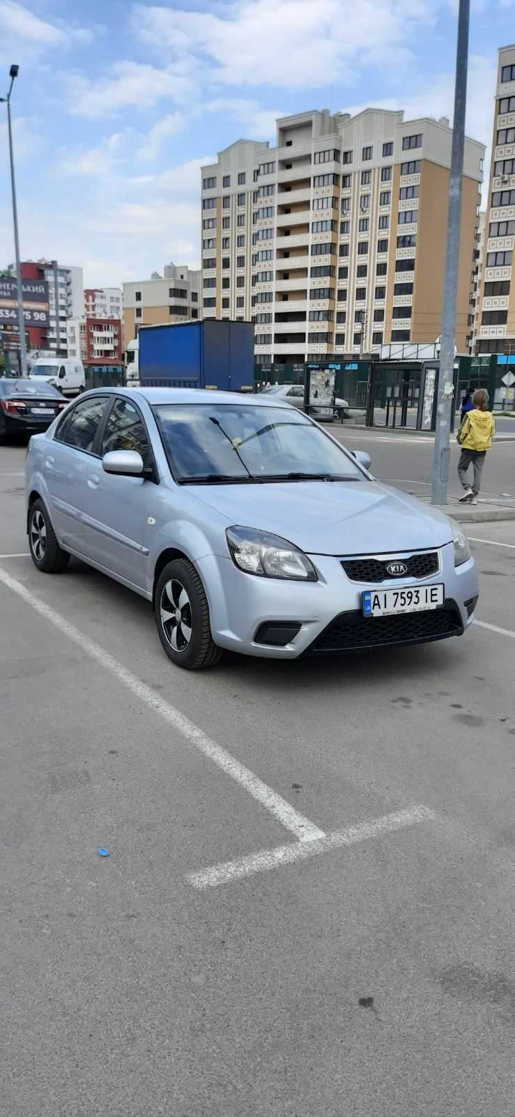 Гарне авто з реальним пробігом Kia Rio