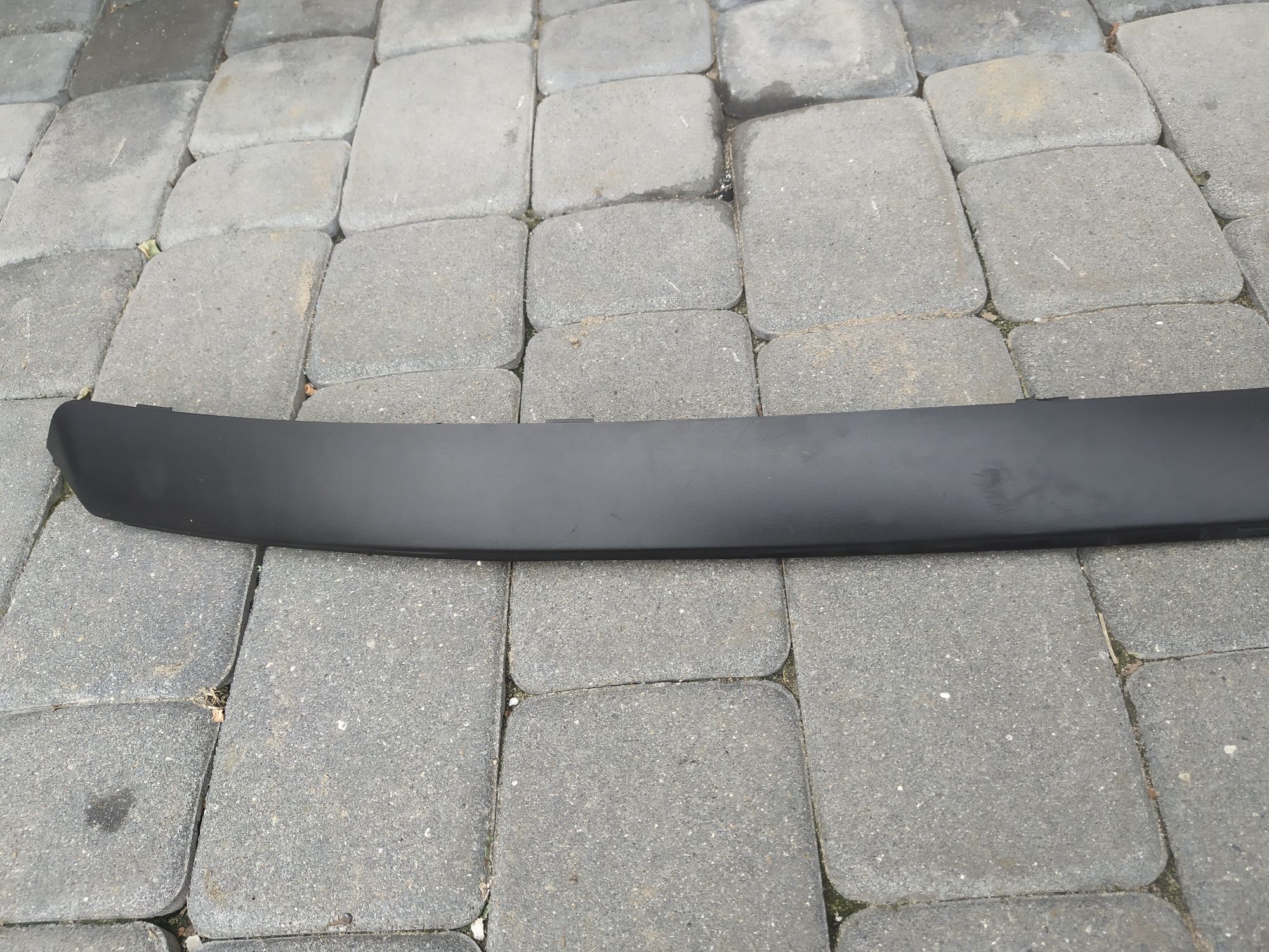 Renault Captur 13- 13-17 listwa zderzaka przód przednia spoiler guma