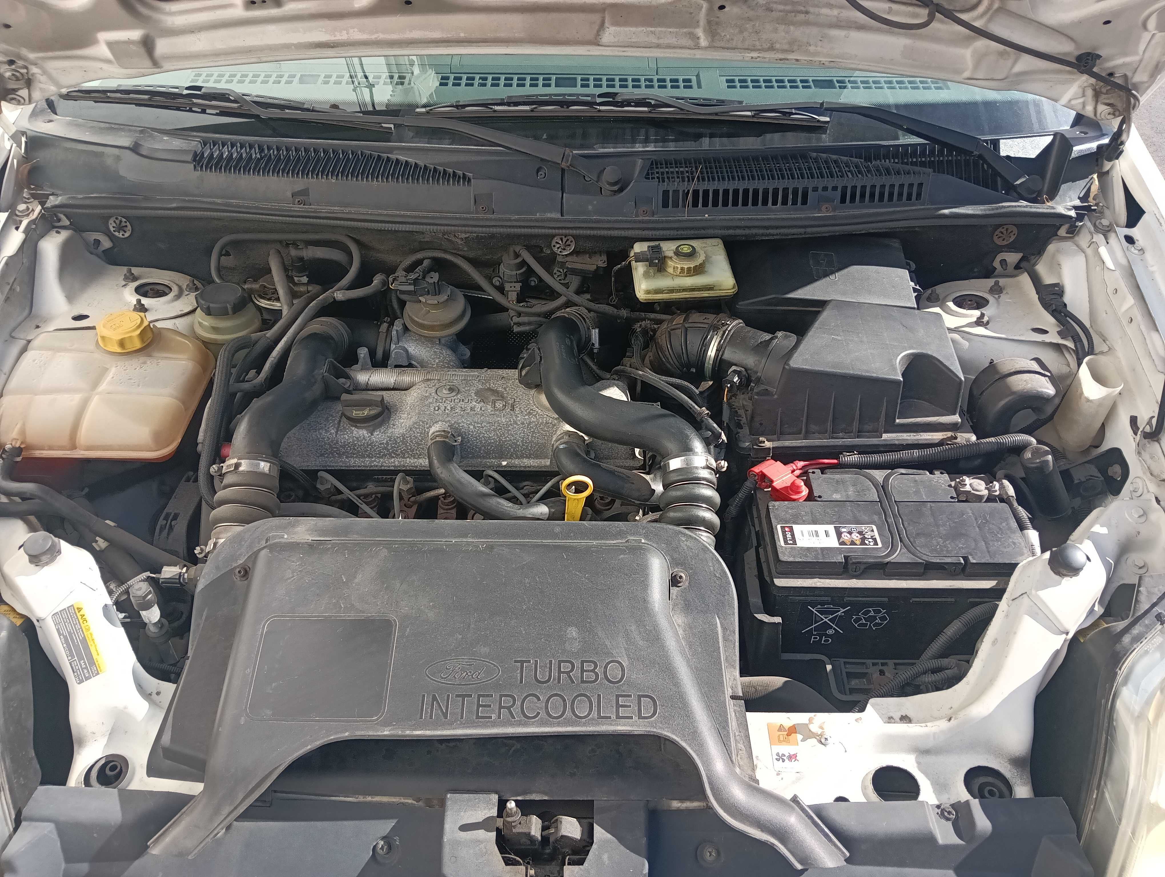 Ford connect de 2004 impecável