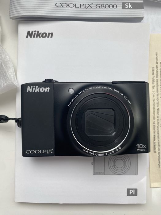 Nikon coolpix s8000