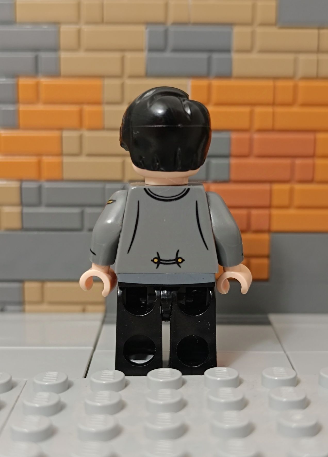 Minifigurka Oficer Niemiecki Adi z fryzurą Wojsko WW2 klocki LEPIN