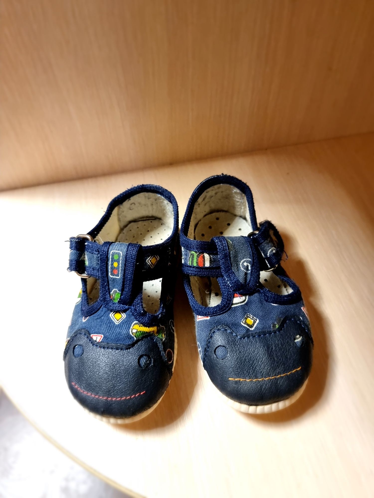 Дитяче кімнатне взуття