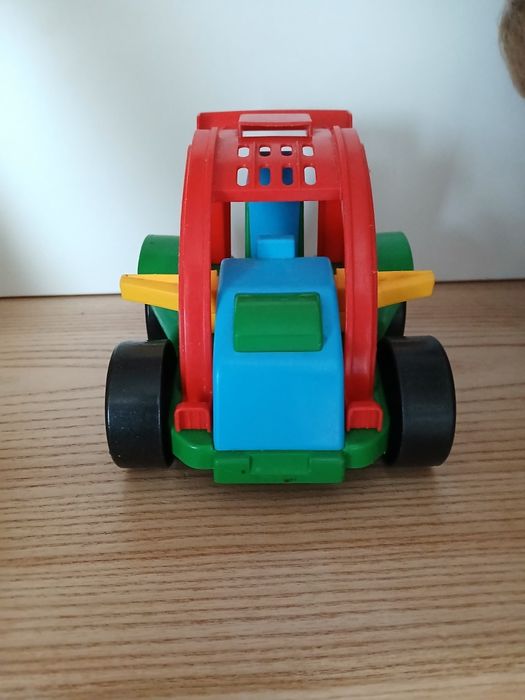 Машинка . Машина .