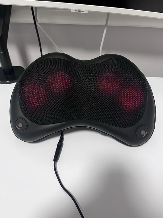 Терміново продам масажер-подушка Naipo Shiatsu Pillow Massager
