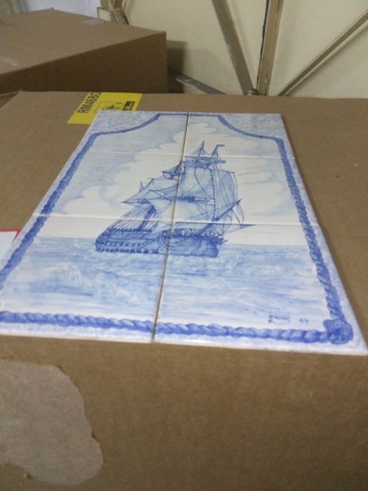 Bela caravela em azulejos