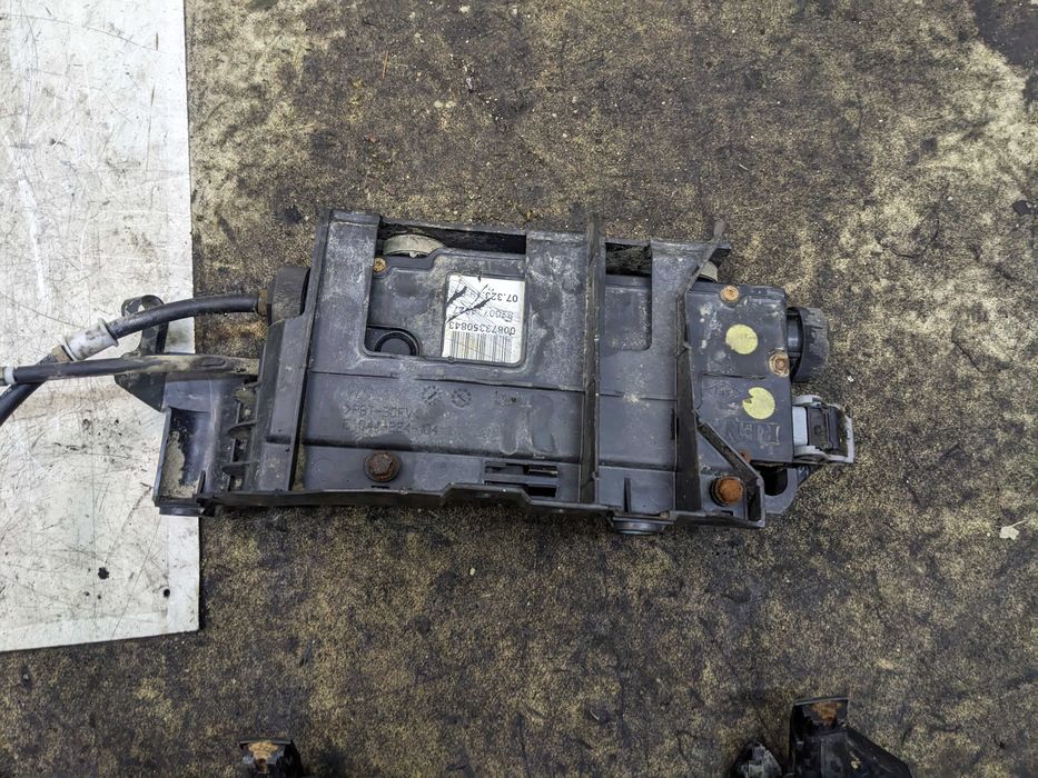 Renault Scenic II 2 Mechanizm Hamulca Ręcznego Ręczny Elektryczny